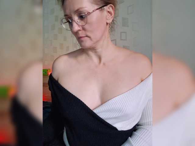 Valkiriyas free chat on liveonude