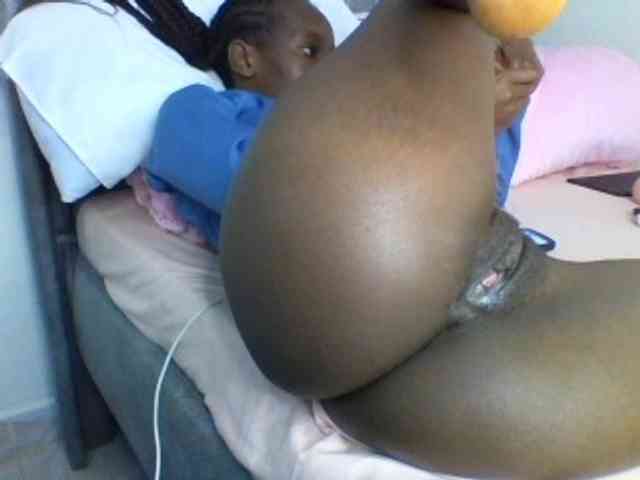 curvypetite001 webcam