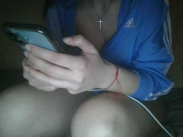 Rominnaa's BongaCams show and profile