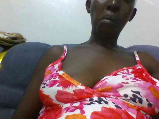 Naughtysarafina webcam