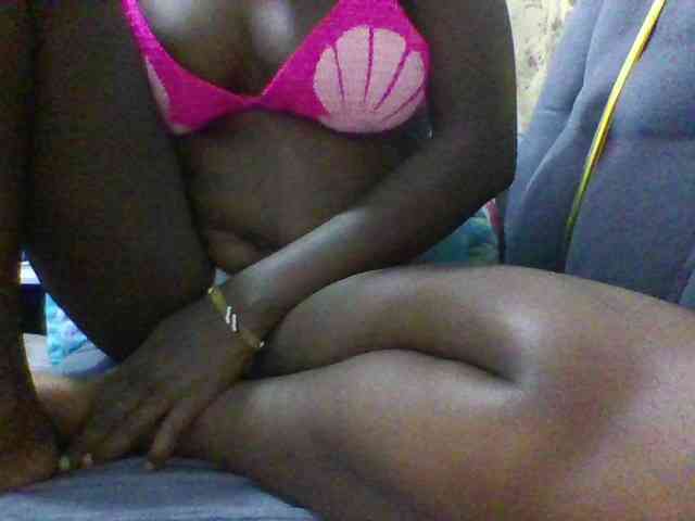 Naughtysarafina webcam