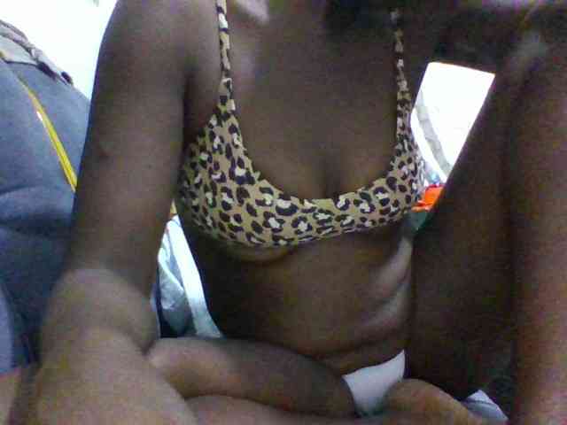 Naughtysarafina webcam