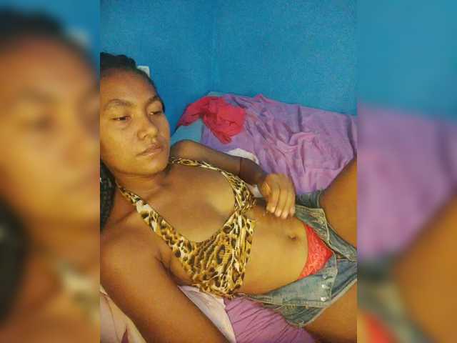 Carmella1's BongaCams show and profile