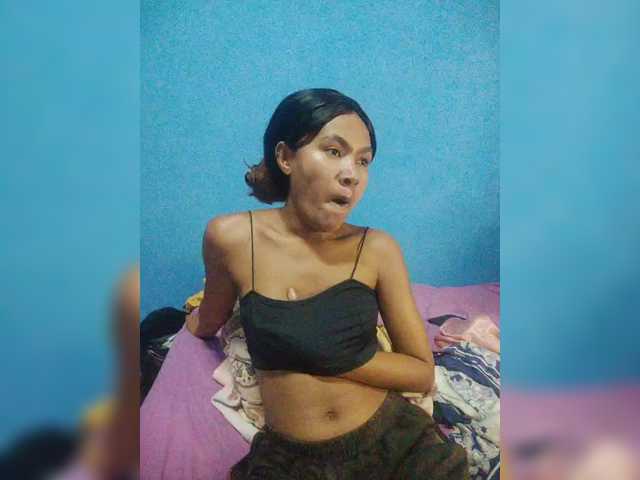 Carmella1's BongaCams show and profile