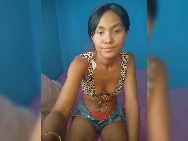 Carmella1's BongaCams show and profile