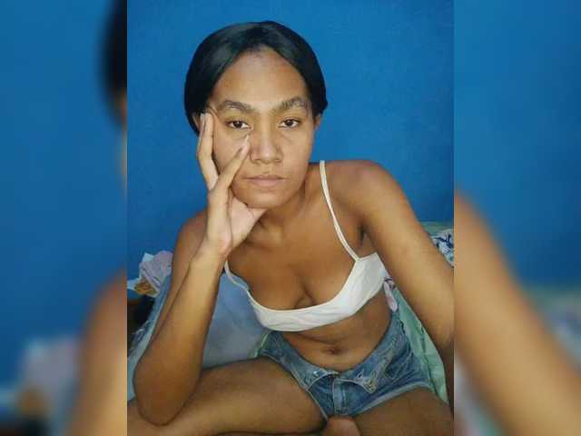 Carmella1's BongaCams show and profile