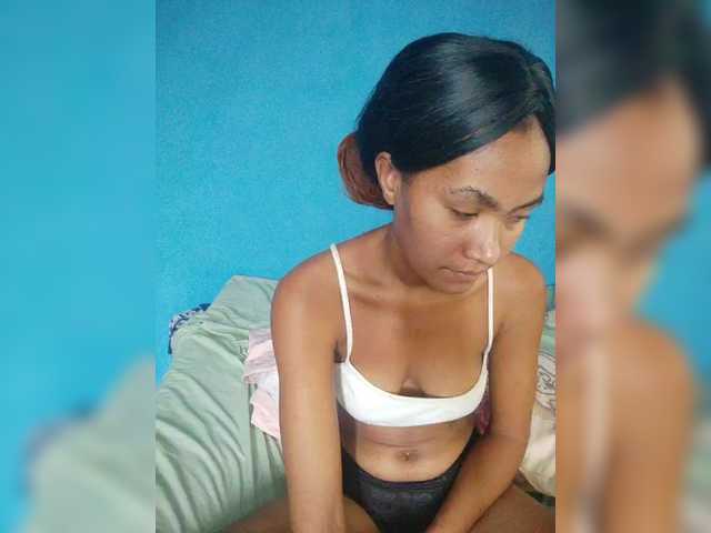 Carmella1's BongaCams show and profile