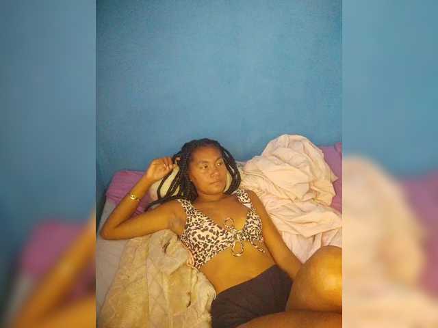 Carmella1's BongaCams show and profile