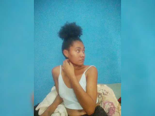 Carmella1's BongaCams show and profile