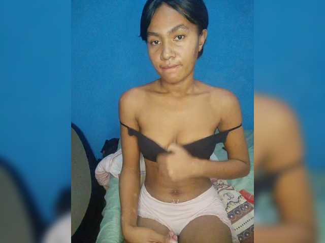 Carmella1's BongaCams show and profile