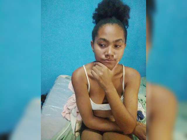 Carmella1's BongaCams show and profile