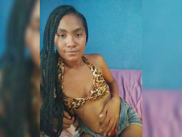 Carmella1's BongaCams show and profile