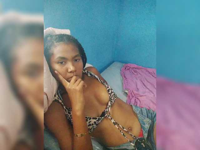 Carmella1's BongaCams show and profile