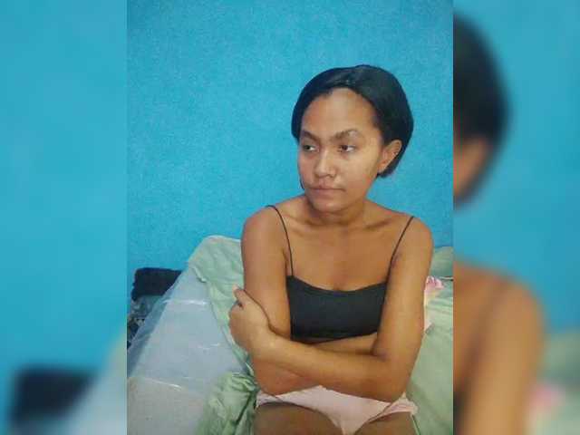 Carmella1's BongaCams show and profile