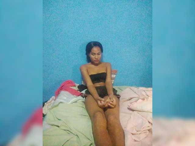 Carmella1's BongaCams show and profile