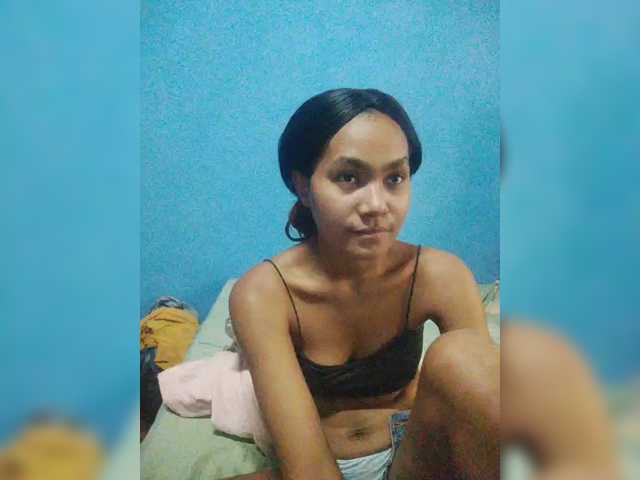 Carmella1's BongaCams show and profile