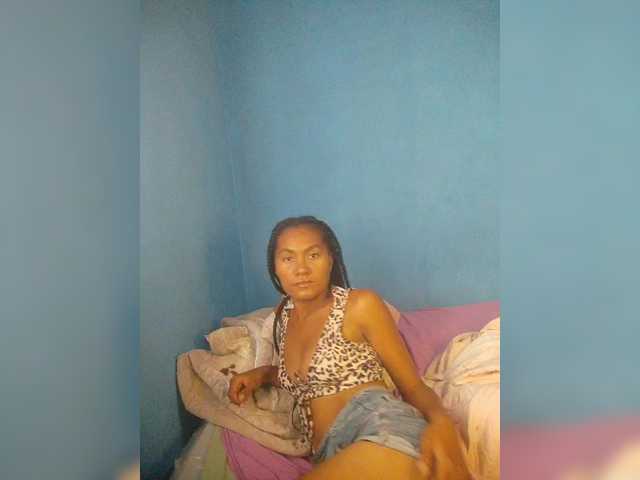 Carmella1's BongaCams show and profile