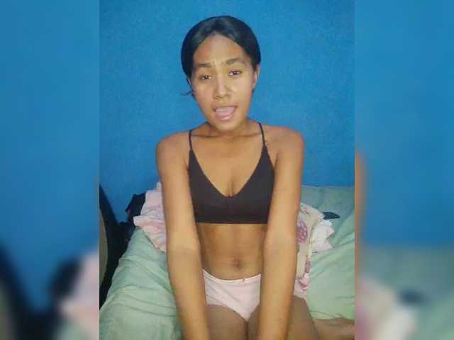 Carmella1's BongaCams show and profile