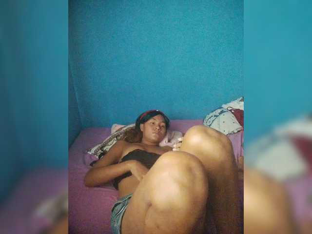 Carmella1's BongaCams show and profile