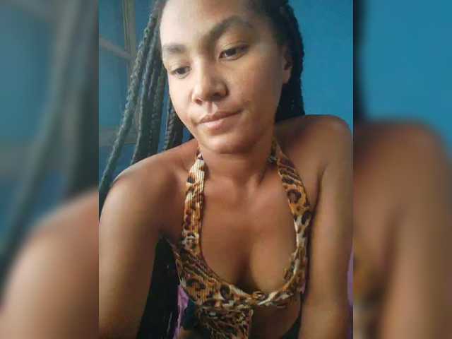 Carmella1's BongaCams show and profile