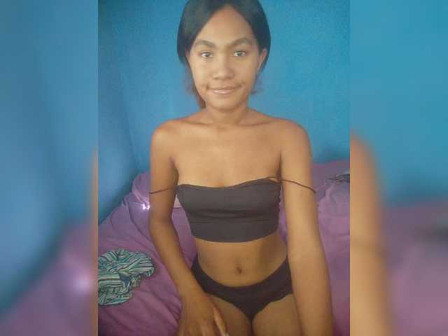 Carmella1's BongaCams show and profile