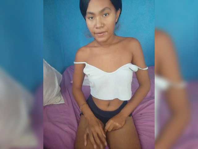 Carmella1's BongaCams show and profile