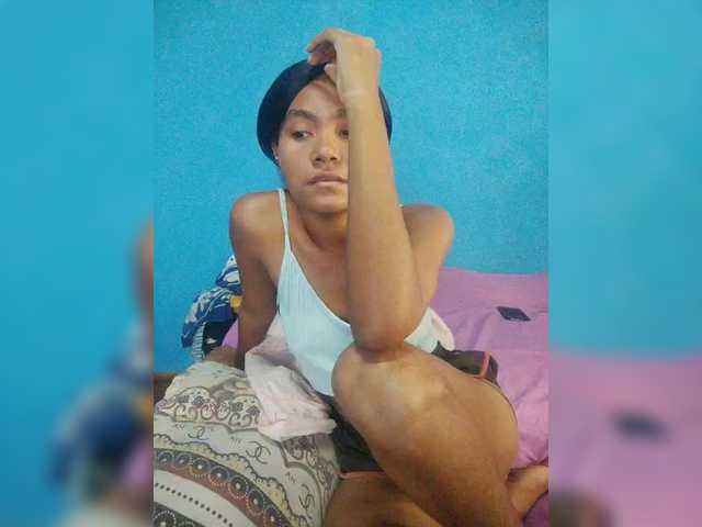 Carmella1's BongaCams show and profile