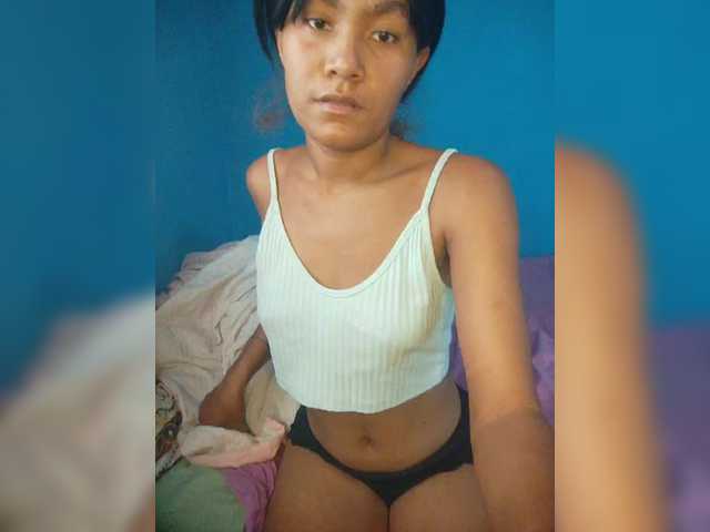 Carmella1's BongaCams show and profile