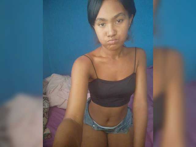 Carmella1's BongaCams show and profile