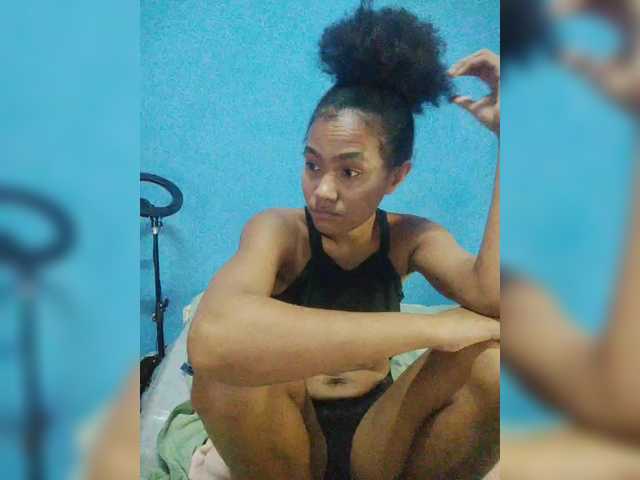 Carmella1's BongaCams show and profile