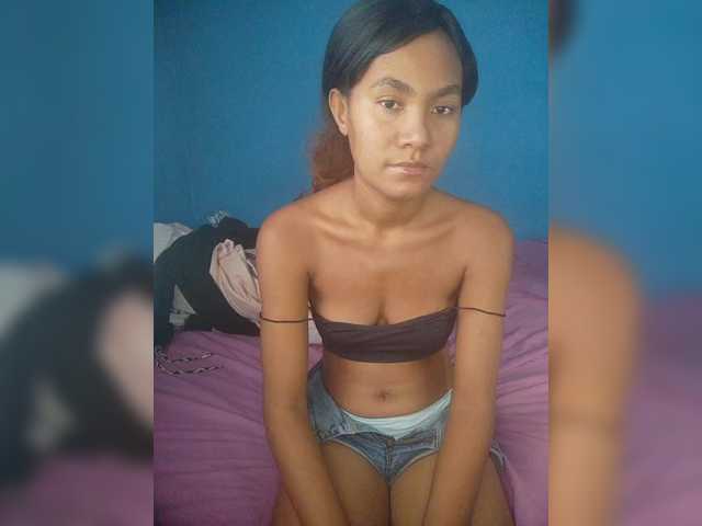 Carmella1's BongaCams show and profile