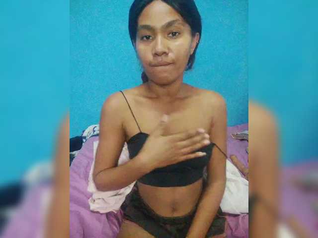 Carmella1's BongaCams show and profile