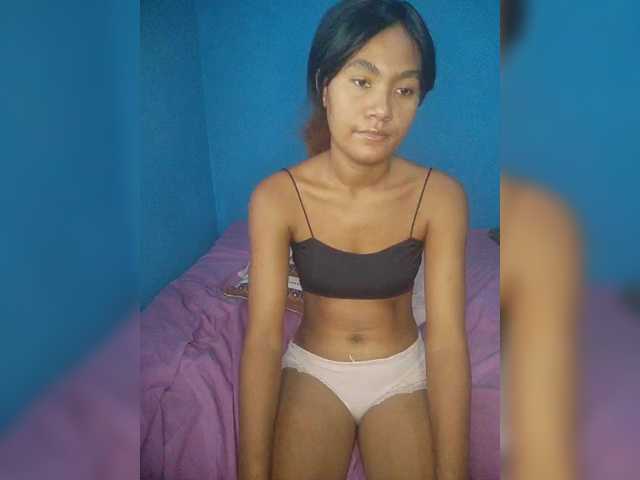 Carmella1's BongaCams show and profile