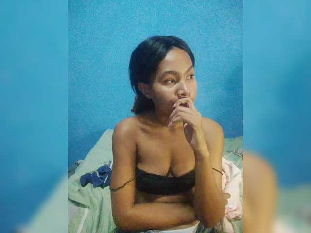 Carmella1's BongaCams show and profile