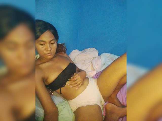 Carmella1's BongaCams show and profile