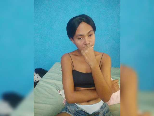 Carmella1's BongaCams show and profile