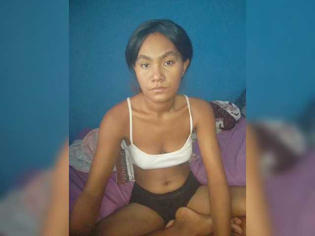 Carmella1's BongaCams show and profile