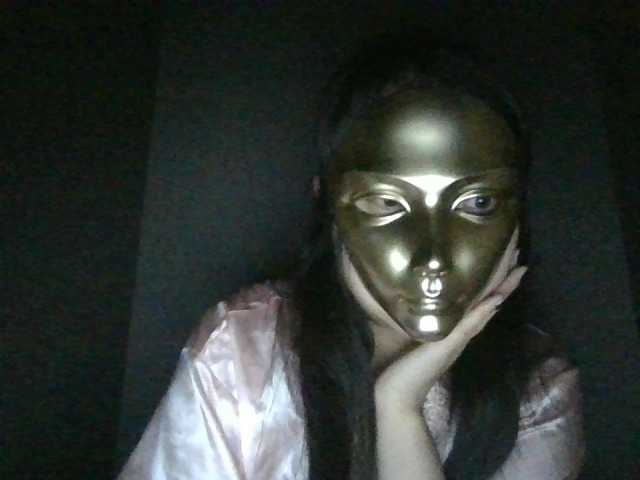 GMask – webcam model profile photo