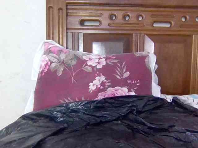 Sweetnaughtyprincess webcam