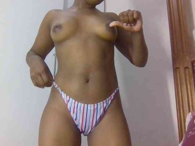 Sweetnaughtyprincess webcam