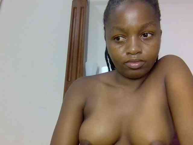 Sweetnaughtyprincess webcam