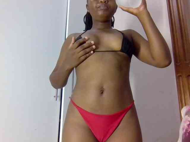 Sweetnaughtyprincess webcam