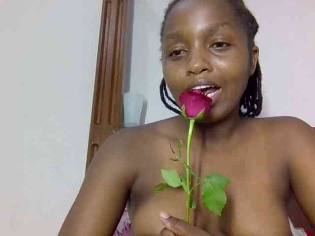 Sweetnaughtyprincess webcam