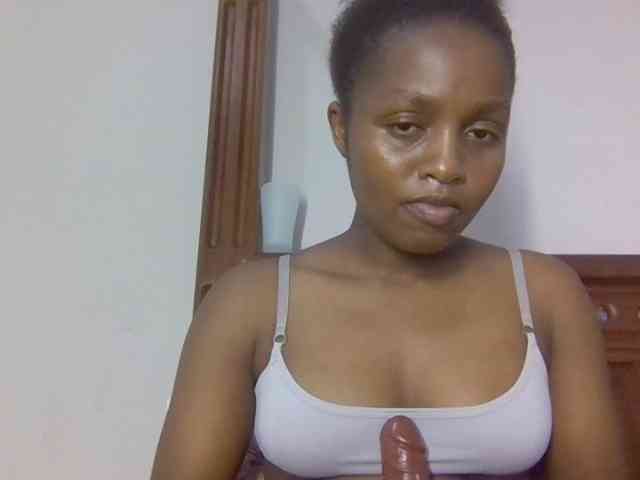 Sweetnaughtyprincess webcam