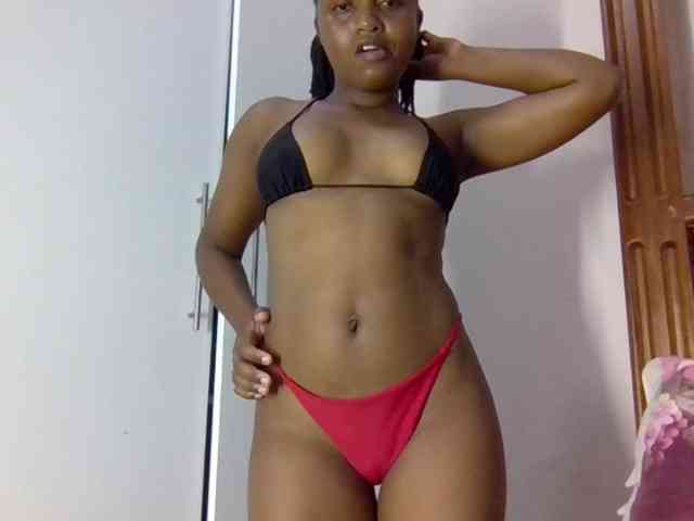 Sweetnaughtyprincess webcam