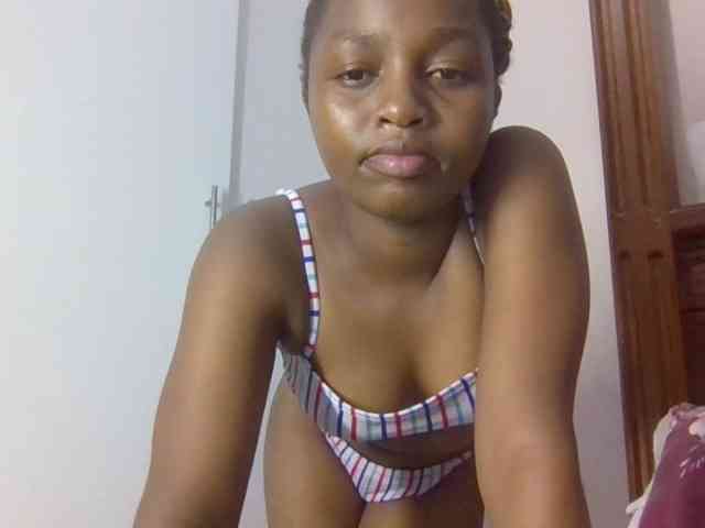 Sweetnaughtyprincess webcam