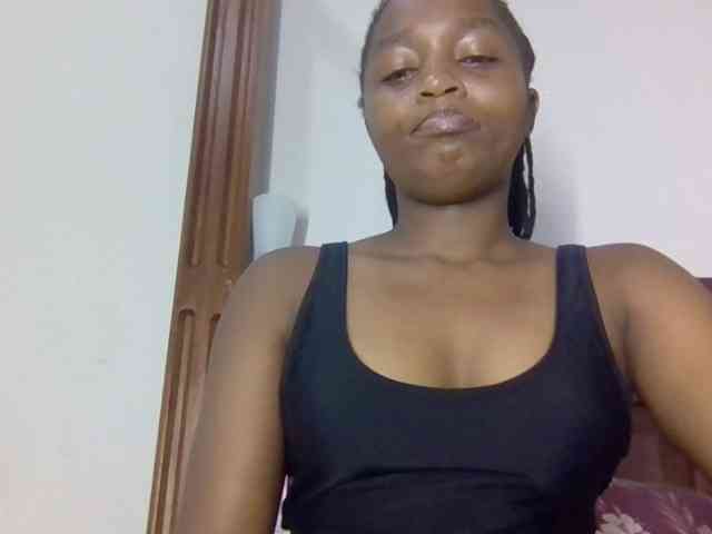 Sweetnaughtyprincess webcam