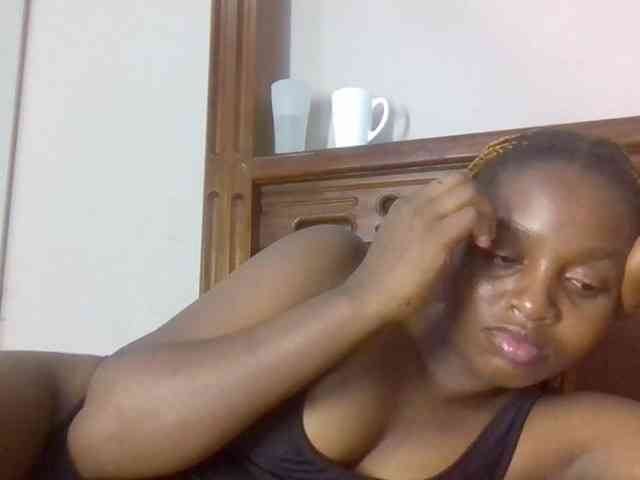 Sweetnaughtyprincess webcam