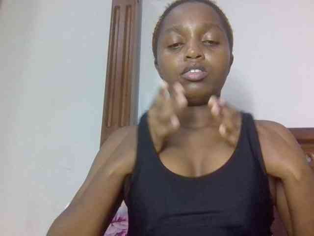 Sweetnaughtyprincess webcam