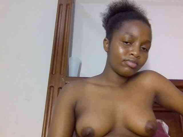 Sweetnaughtyprincess webcam